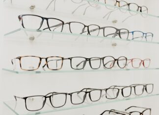 Phương Pháp Chọn Kiếng Mát – A Guide to Sunglasses